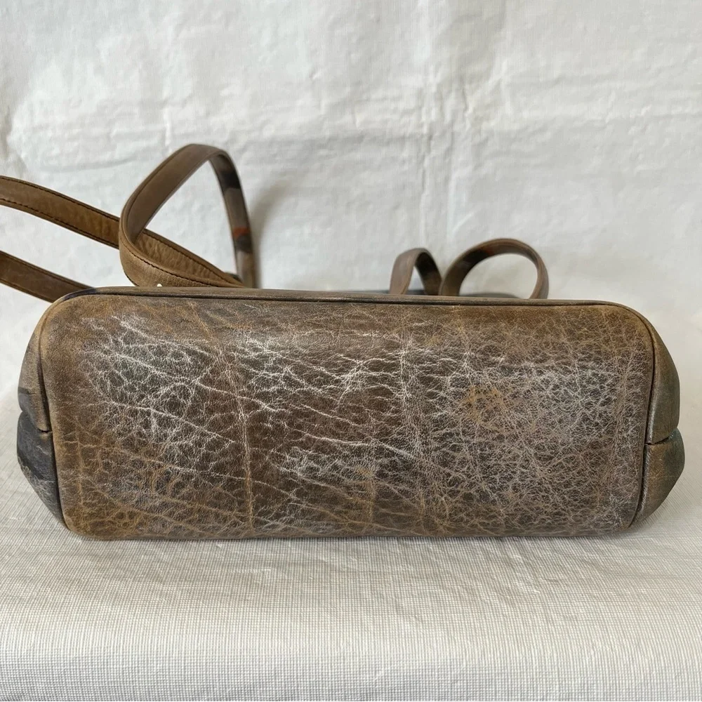 Jane Yoo Wearable Art Leather Shoulder Bag